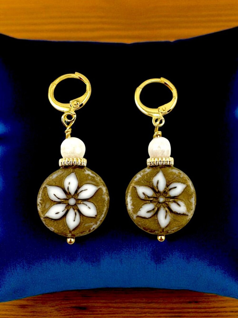 Czech Glass Clematis Flower Earrings White Gemstone Gold Leverbacks Artisan 1.5" - Picture 3 of 10